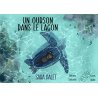 Un ourson dans le lagon