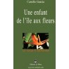 Une enfant de l'île aux fleurs